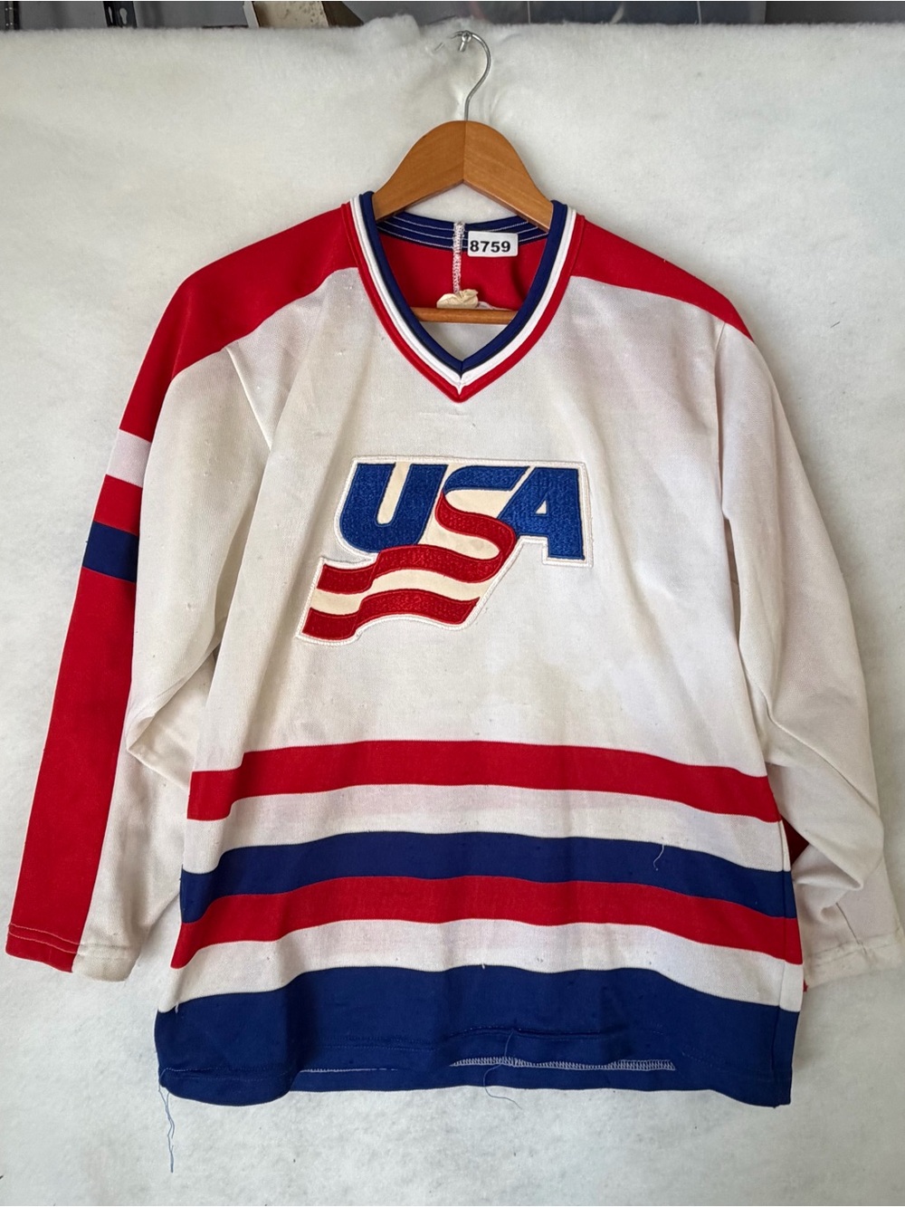 Vintage USA Hockey CCM Jersey Size S Stitched Sewn Made In USA 8759